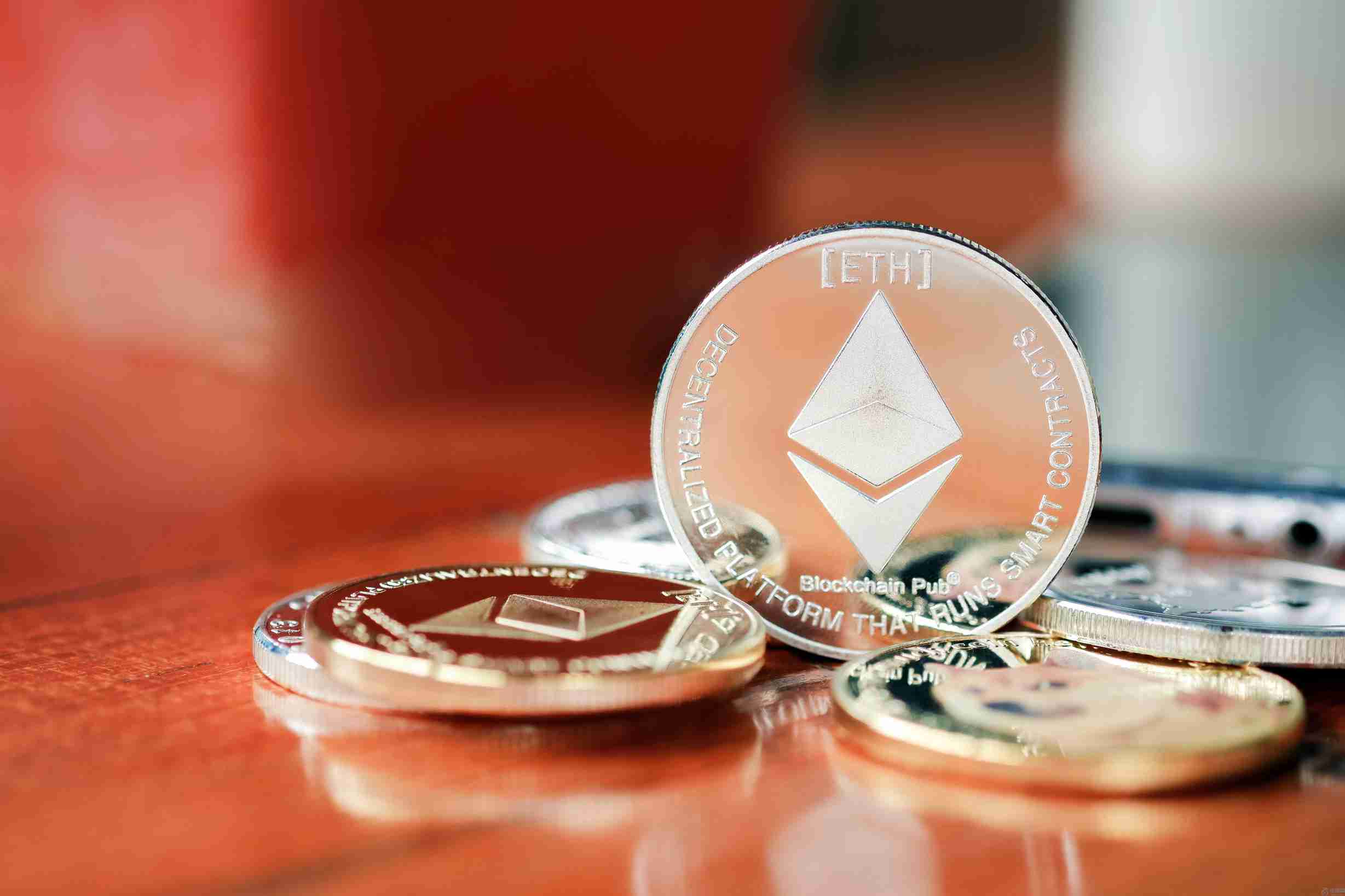 以太坊鲸鱼在 7 年后重新活跃，转移了 200,000 ETH