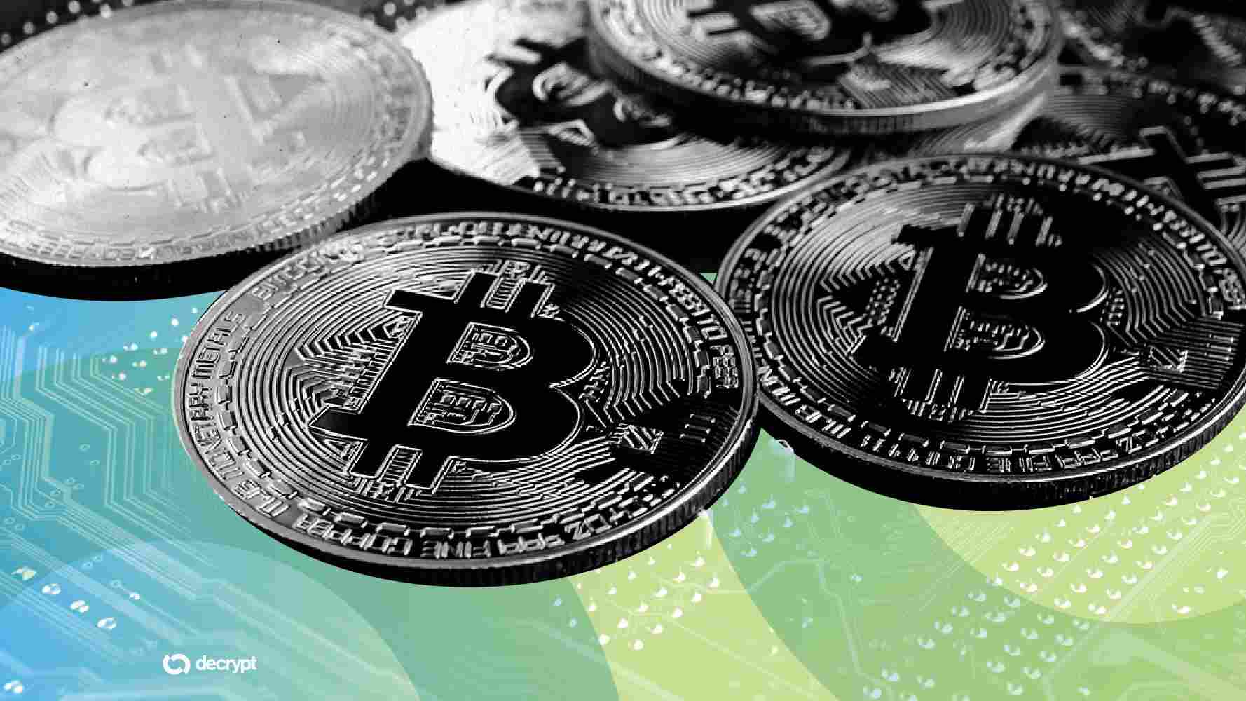 黄金、白银和股票市场创下新高，比特币价格下跌