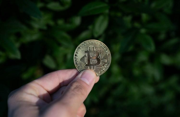 随着 CVD 确认接近 0.9，比特币买家在币安占据主导地位，预示着 13 万美元的目标区域