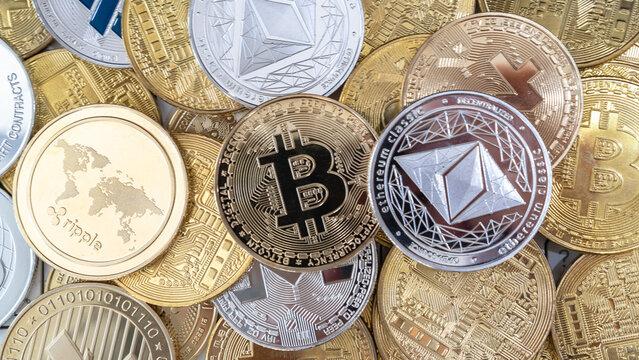 山寨币季：如果比特币价格呈抛物线走势，达到 20 万美元，会发生什么