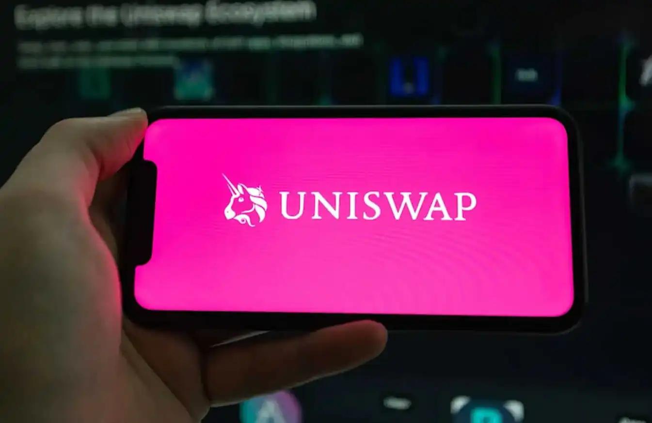 Uniswap启动代币销毁与费用分配，重塑DeFi协议收入模式