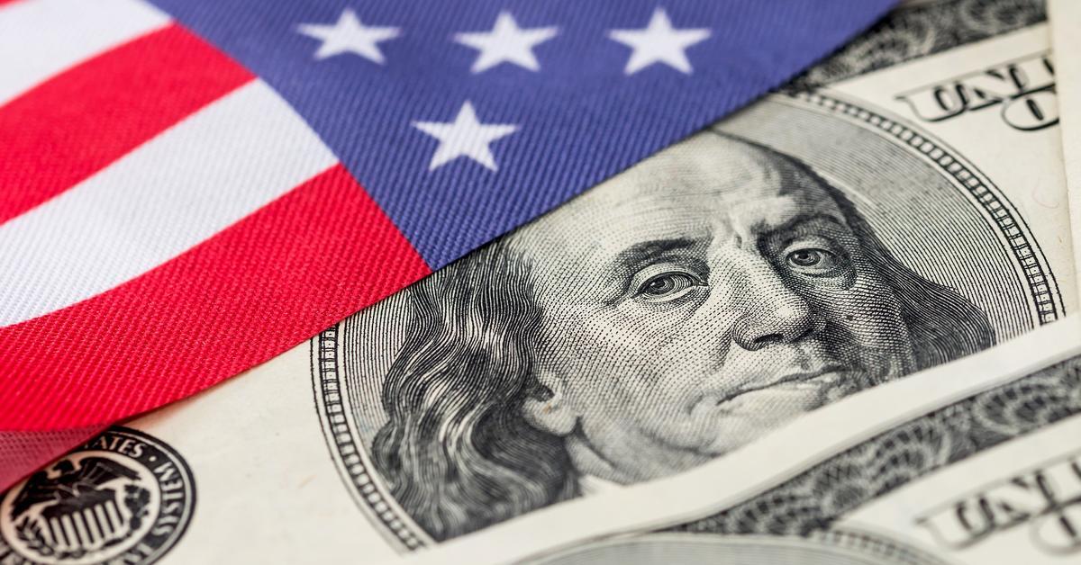 美国贸易逆差降至2020年以来最低水平